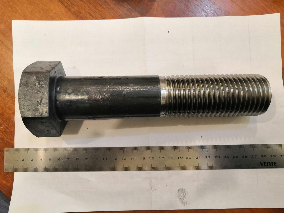 болт 52644. 9 м16 х 180. болт гбц смд-22 шпилька м11. болт с плоской головкой m6x12 (frsb 6x12 g) | 6406130. болт din 931 10,9 цинк 12х30.