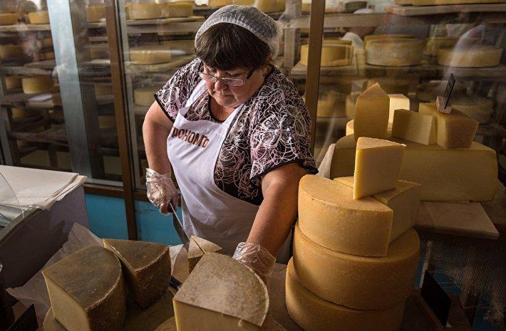 Власти Подмосковья дадут компании без конкурса землю в Красногорске под производство сыра