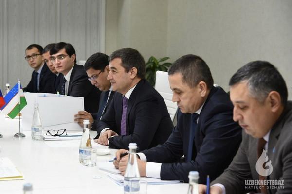 Алишер Султанов и Мехриддин Абдуллаев встретились с представителями компании «Газпром»