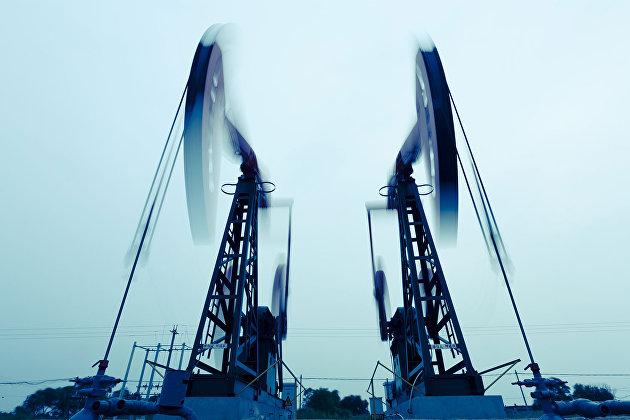 Стоимость нефти растет перед встречей ОПЕК+ Стоимость нефти растет перед встречей ОПЕК+