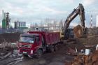 Компания Техоптимум-земляные работы.
Экскаватор VOLVO EC380DL и самосвал Volvo FM 400 компании Техоптимум.