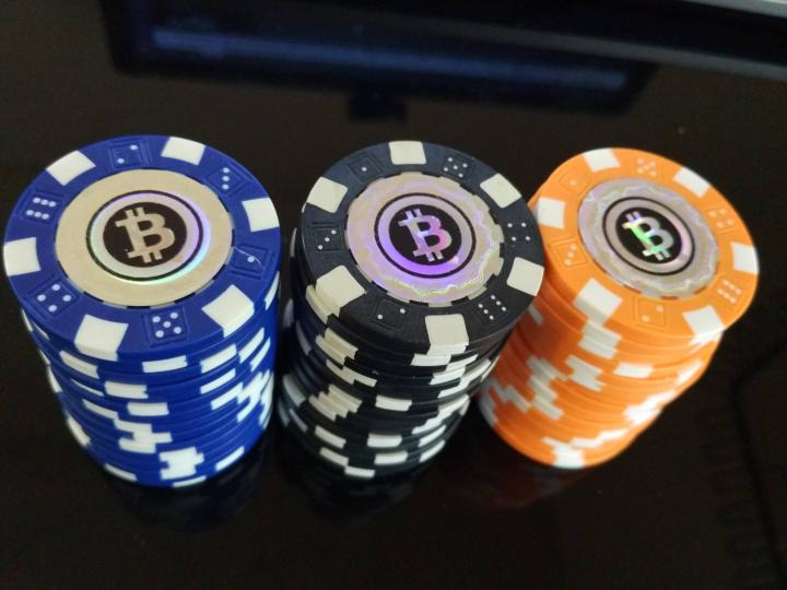 Биткоин покер
