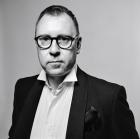 Презентация книги Алексея Прохорова "Монологи чувств и вещей" прошла с аншлагом в библиотеке Добролюбова