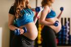 Беременность и тренажерный зал: полезен ли фитнес будущим мамам?