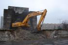 Компания Техоптимум-демонтаж зданий и сооружений.
Экскаватор HYUNDAI 320 LC-7 компании Техоптимум.
