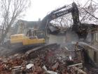 Компания Техоптимум-демонтаж строения.
Экскаватор VOLVO 380 компании Техоптимум.