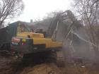 Компания Техоптимум-демонтаж строения.
Экскаватор VOLVO 380 компании Техоптимум.