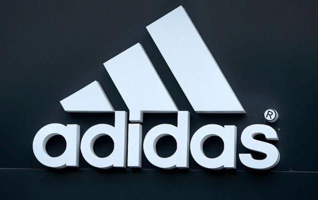 В ТРК «Семья» закрылись два отдела спортивных товаров Adidas