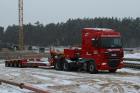 Перевозка спецтехники тралом-компания Техоптимум.
Тягач DAF 105 и низкорамный полуприцеп Faymonville компании Техоптимум.