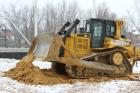 Земляные работы-компания Техоптимум.
Бульдозер CAT D6R XL компании Техоптимум.
