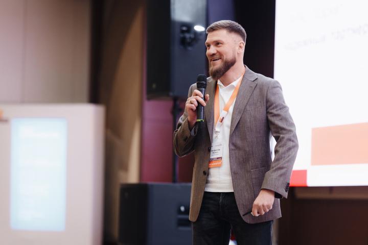 ЕВРАЗ Маркет принял участие в новом отраслевом событии  «Клубе джентльменов» от EVRAZ STEEL BUILDING