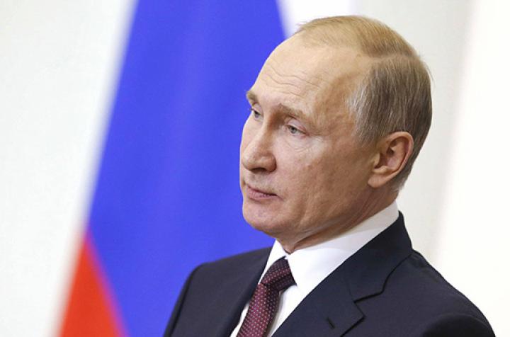 Путин назвал стройкомплекс одной из ключевых отраслей экономики
